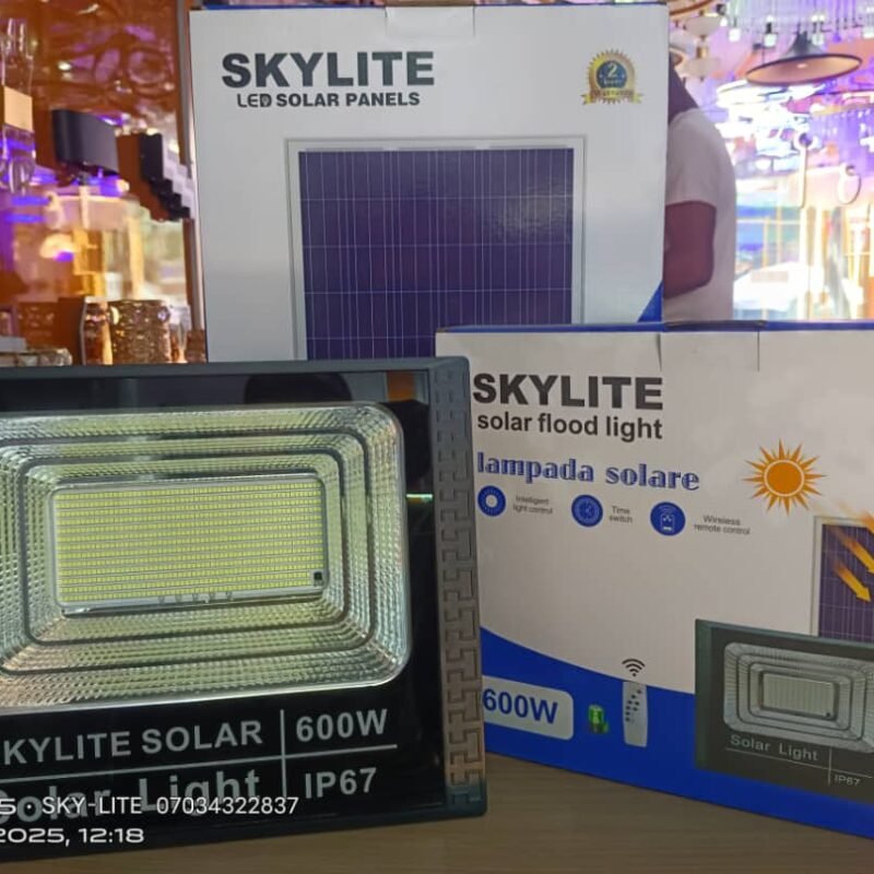 600W Solar Flood Light
