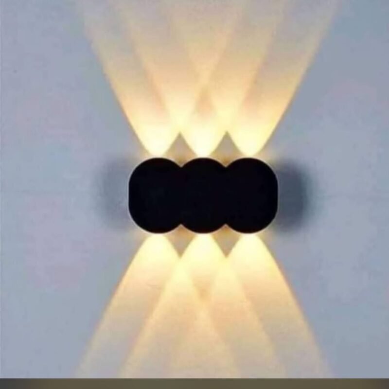 Indoor/outdoor wall light